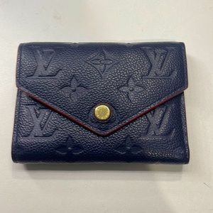 Louis Vuitton LV Victorine Navy Wallet - Monogram Empriente Marine Rouge